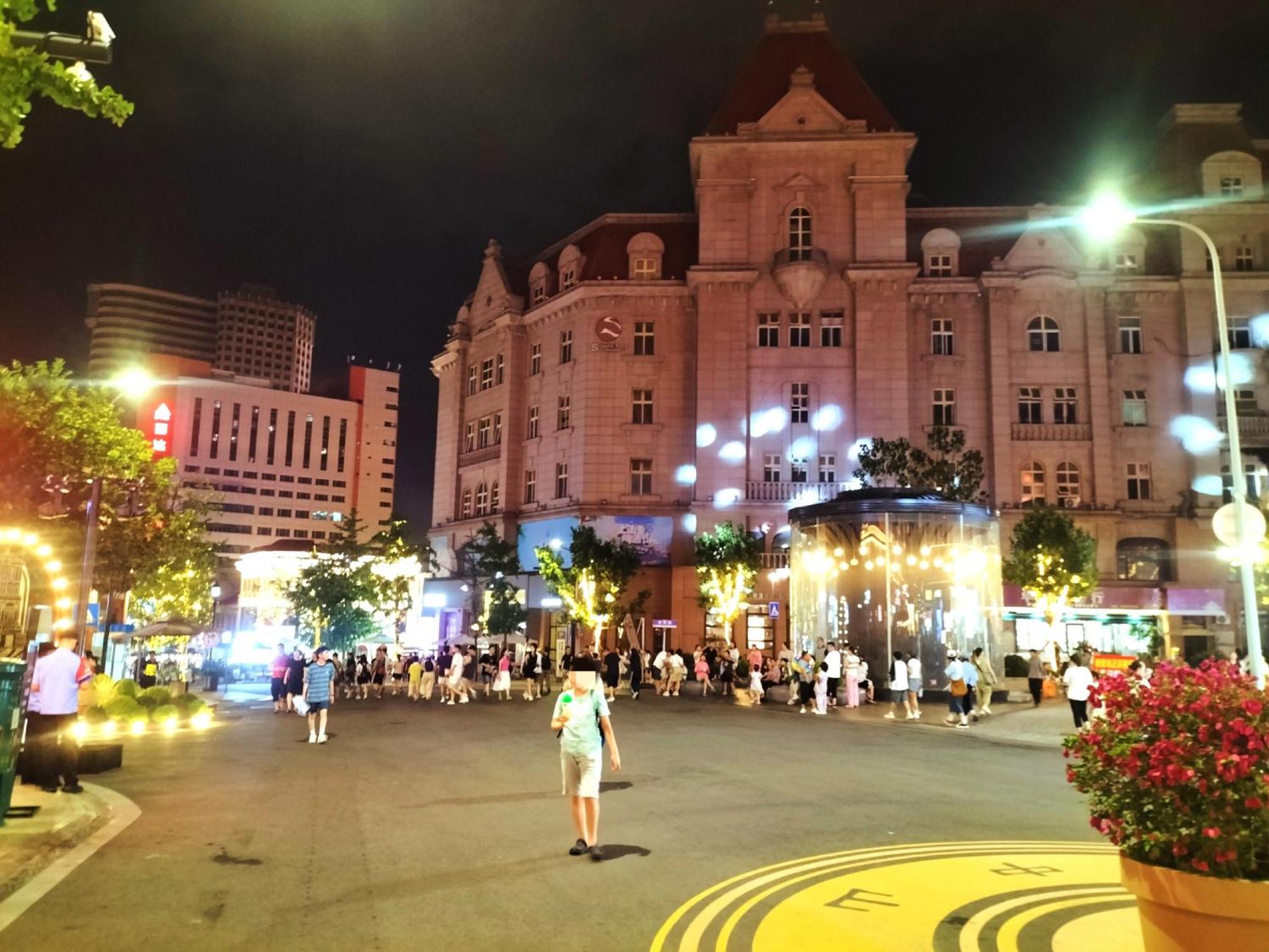 Hua Qi Kaiserdom Hotel Zhongshan Road St Michael'S Cathedral And Zhanqiao Pier Csingtao Kültér fotó